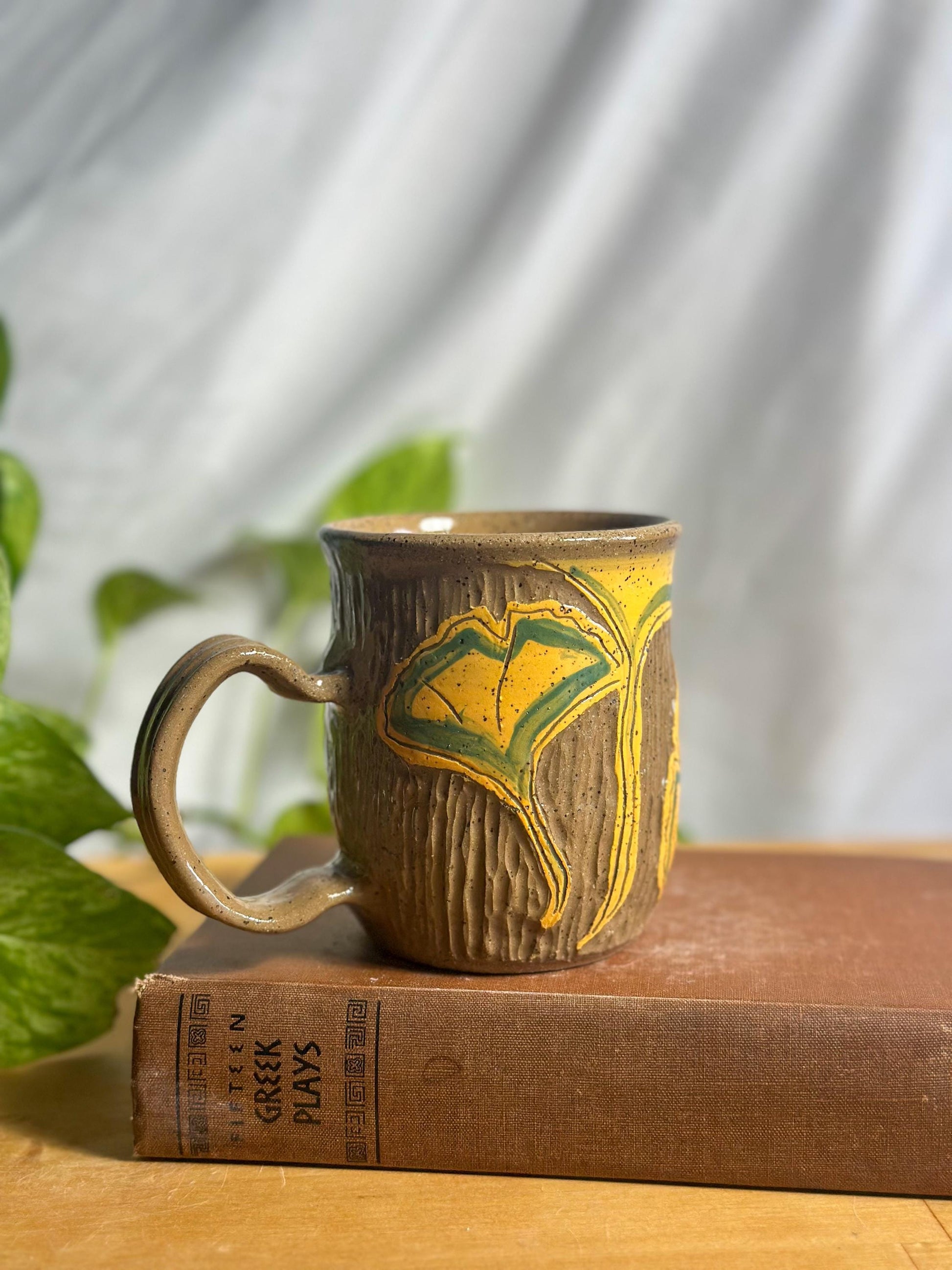 ginkgo leaf carved texture aesthetic mug