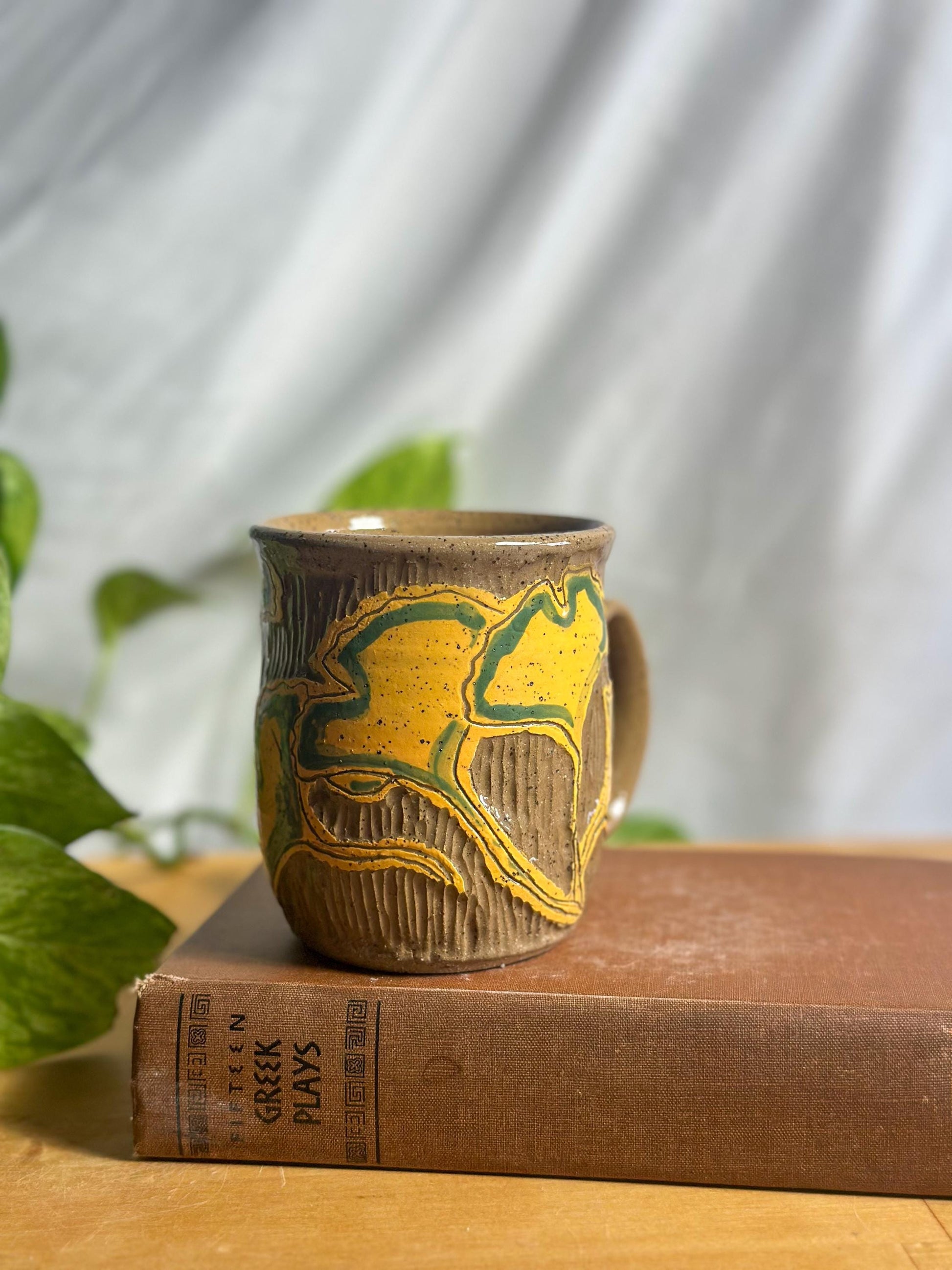 ginkgo leaf carved texture aesthetic mug