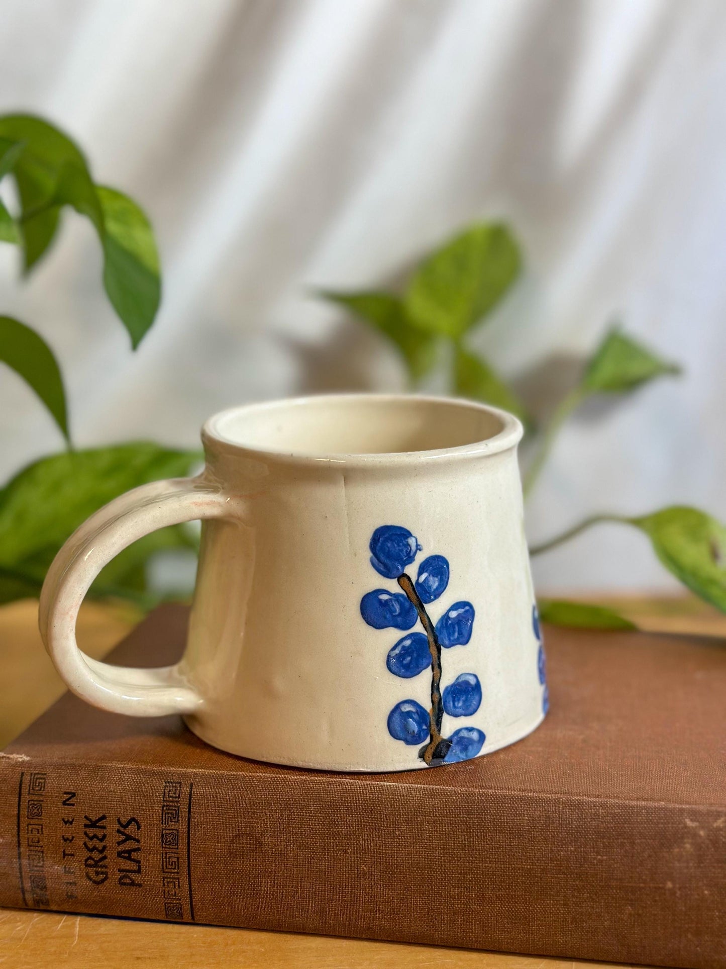 blue blossom glossy latte mug